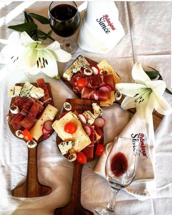 Konaciste Simce Bed & Breakfast Kraljevo Luaran gambar